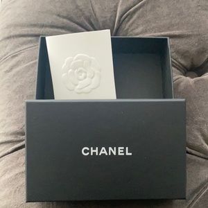 Chanel cardholder box